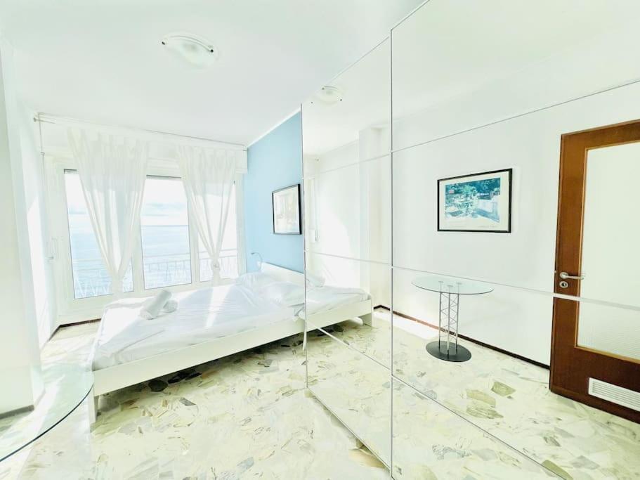 Suite Sunset 18 - Fronte Mare 산레모 외부 사진